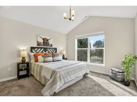 464 NE 3rd Avenue Canby OR 97013