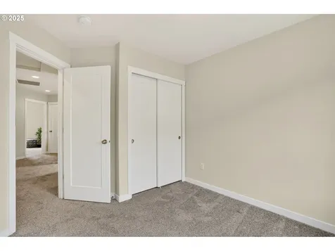 464 NE 3rd Avenue Canby OR 97013