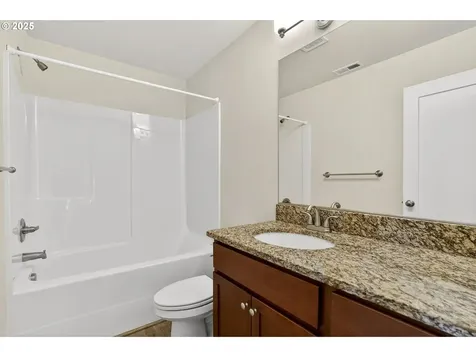 464 NE 3rd Avenue Canby OR 97013