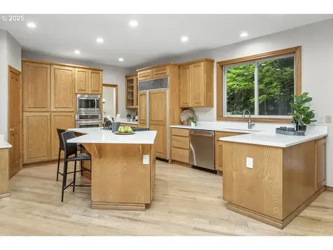 10175 SW Egret Place Beaverton OR 97007