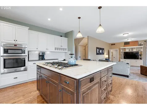 2051 Bay Meadows Drive West Linn OR 97068