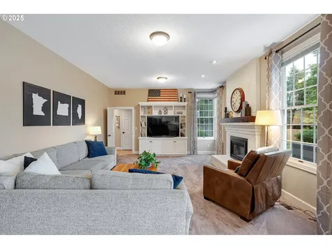 2051 Bay Meadows Drive West Linn OR 97068