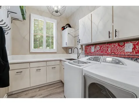 2051 Bay Meadows Drive West Linn OR 97068