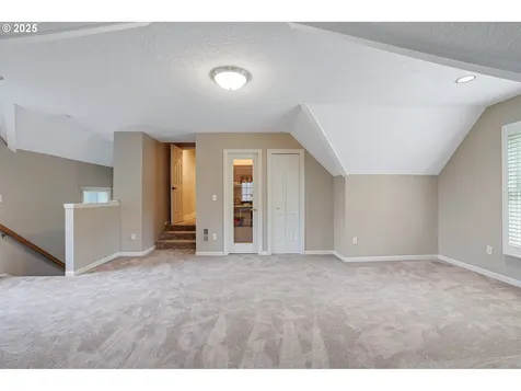 2051 Bay Meadows Drive West Linn OR 97068