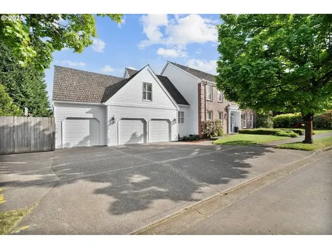 2051 Bay Meadows Drive West Linn OR 97068