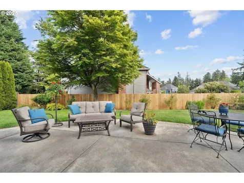 2051 Bay Meadows Drive West Linn OR 97068