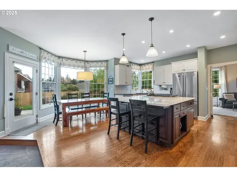 2051 Bay Meadows Drive West Linn OR 97068