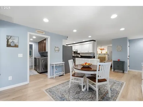 5095 SE Roethe Road Milwaukie OR 97267