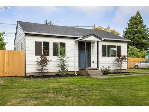 4915 NE 79th Avenue Portland OR 97218