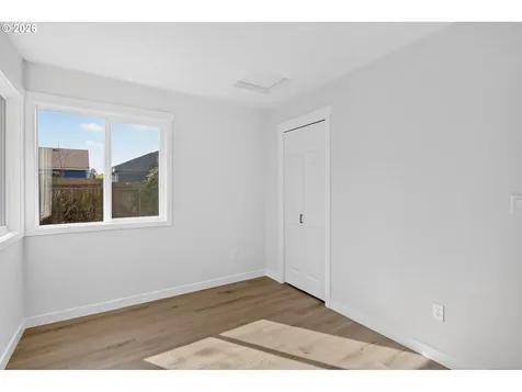 4915 NE 79th Avenue Portland OR 97218