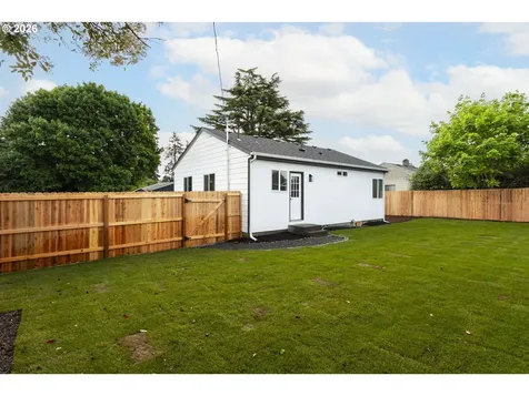 4915 NE 79th Avenue Portland OR 97218