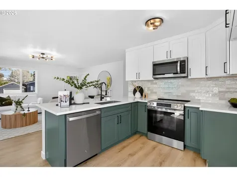 4915 NE 79th Avenue Portland OR 97218
