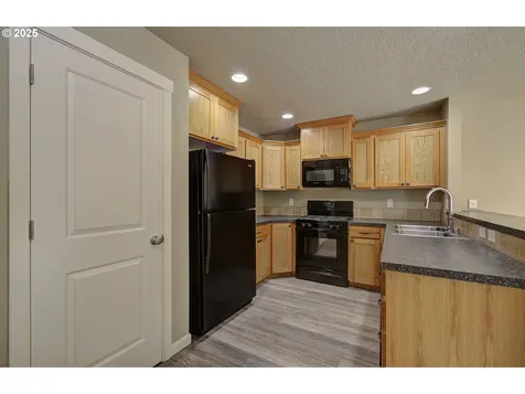 9513 NE 73rd Street Vancouver WA 98662
