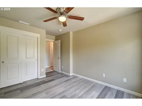 9513 NE 73rd Street Vancouver WA 98662