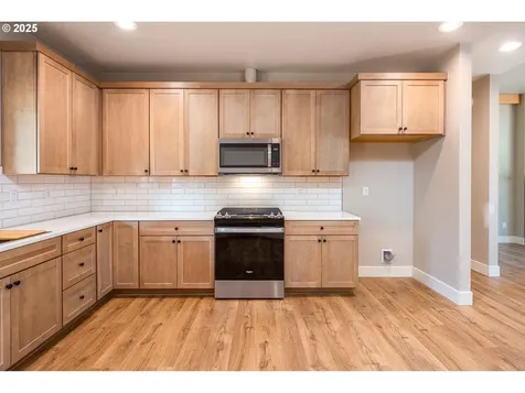 91632 Fir Lane Mckenzie Bridge OR 97413