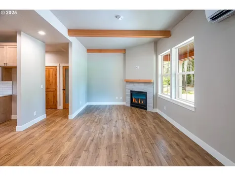 91632 Fir Lane Mckenzie Bridge OR 97413