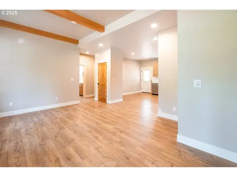91632 Fir Lane Mckenzie Bridge OR 97413
