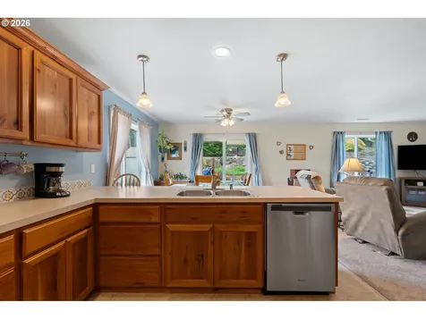628 Stone View Way Kalama WA 98625