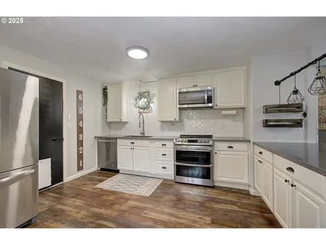 4918 NE 54th Street Vancouver WA 98661