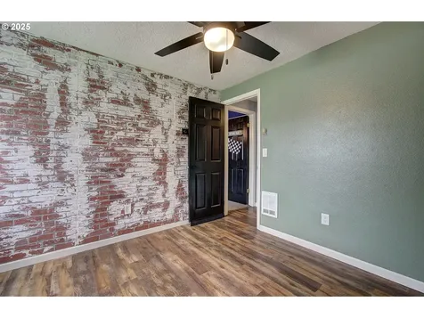 4918 NE 54th Street Vancouver WA 98661