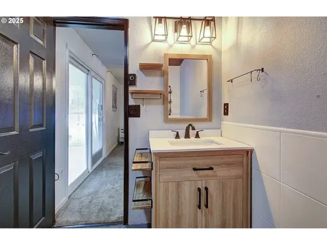 4918 NE 54th Street Vancouver WA 98661