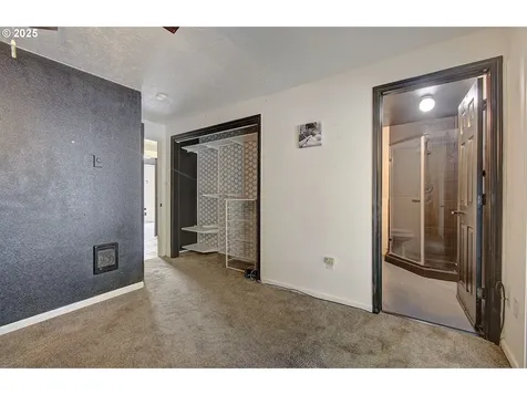 4918 NE 54th Street Vancouver WA 98661