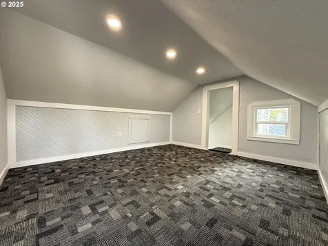 318 Willamette Street Oregon City OR 97045