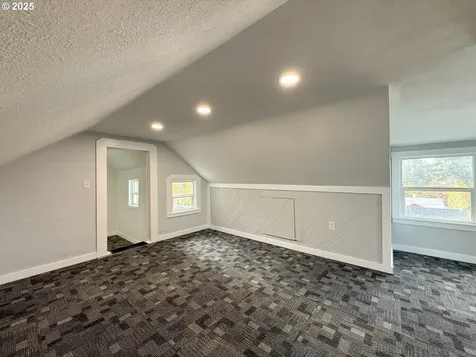 318 Willamette Street Oregon City OR 97045