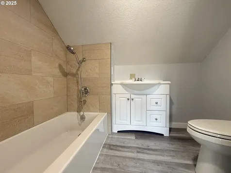 318 Willamette Street Oregon City OR 97045