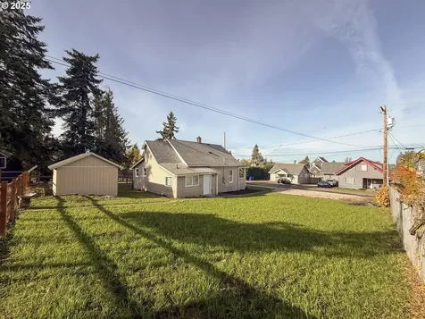 318 Willamette Street Oregon City OR 97045