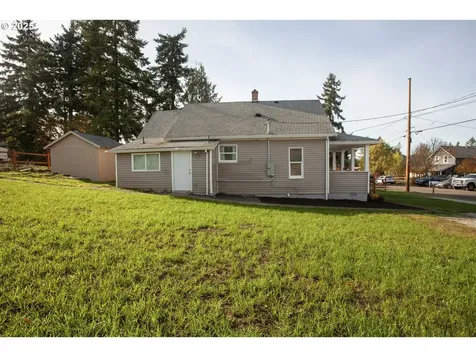 318 Willamette Street Oregon City OR 97045