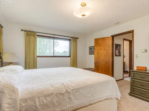 2950 NE Hembree Street Mcminnville OR 97128
