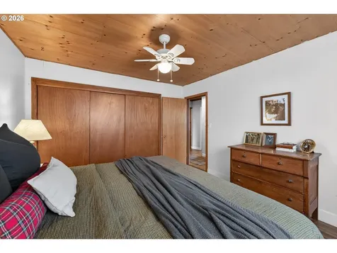 1456 NW Almira Street Roseburg OR 97471