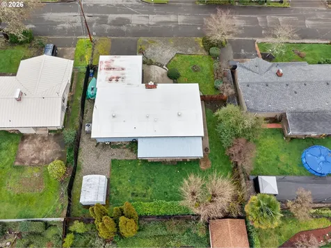 1456 NW Almira Street Roseburg OR 97471
