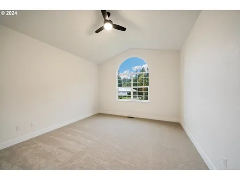 7474 Battle Creek Road Salem OR 97317