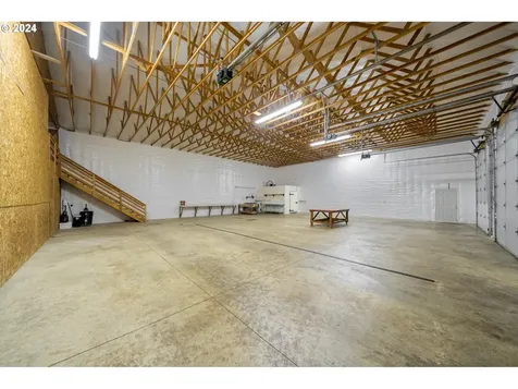 7474 Battle Creek Road Salem OR 97317