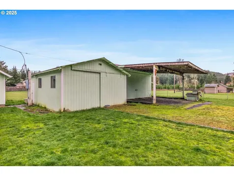 2401 Ames Creek Road Sweet Home OR 97386