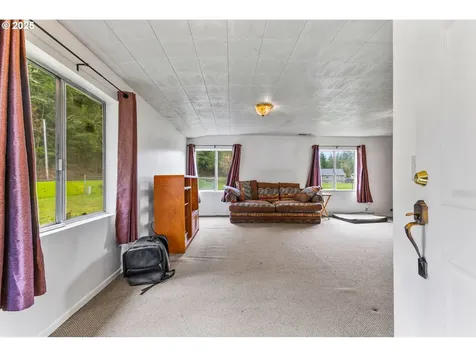 2401 Ames Creek Road Sweet Home OR 97386