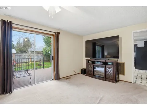 3200 NE 151st Avenue Vancouver WA 98682