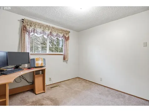 3200 NE 151st Avenue Vancouver WA 98682