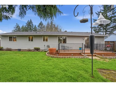 3200 NE 151st Avenue Vancouver WA 98682