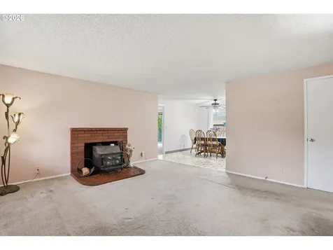 3200 NE 151st Avenue Vancouver WA 98682