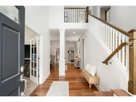 6437 SW Raleighwood Court Portland OR 97221
