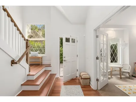 6437 SW Raleighwood Court Portland OR 97221