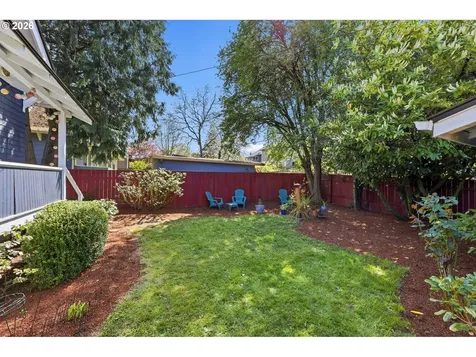 5725 NE 32nd Place Portland OR 97211