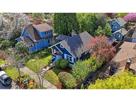 5725 NE 32nd Place Portland OR 97211