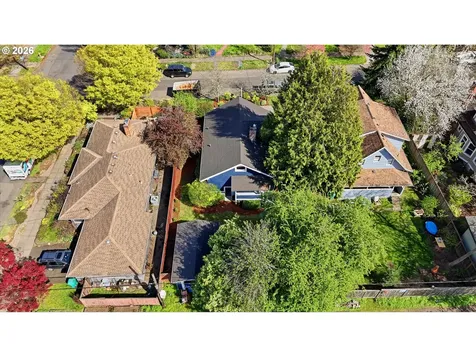 5725 NE 32nd Place Portland OR 97211