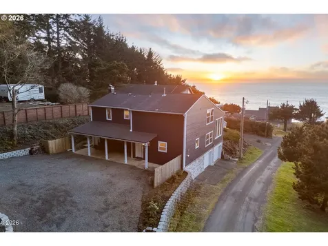 3763 Rocky Creek Avenue Depoe Bay OR 97341