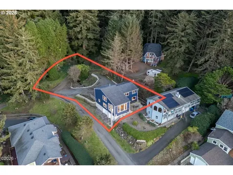3763 Rocky Creek Avenue Depoe Bay OR 97341