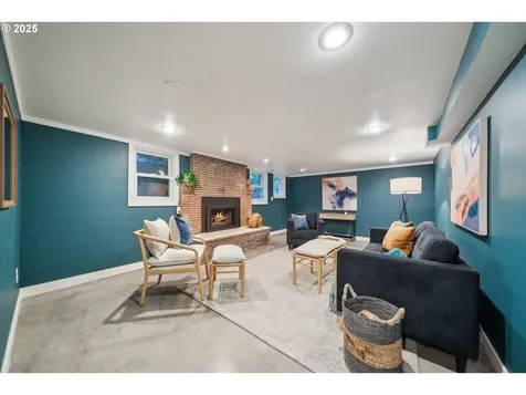 7120 NE 6th Avenue Portland OR 97211